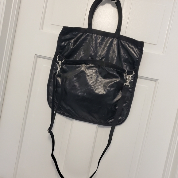 NWT LeSportsac Black Patent "Jen" Crossbody/Satchel, Lightweight, Versatile - Picture 8 of 11